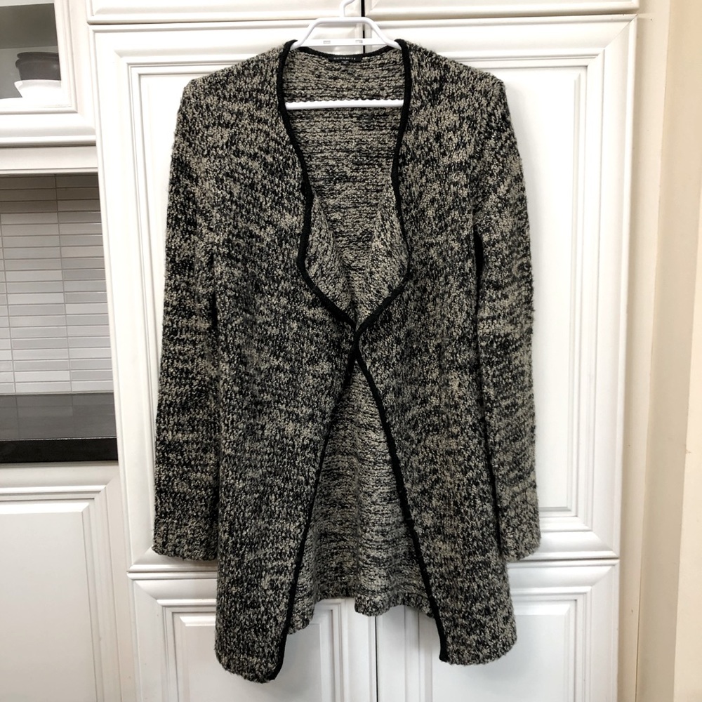 EUC Dynamite soft oversized cardigan sweater